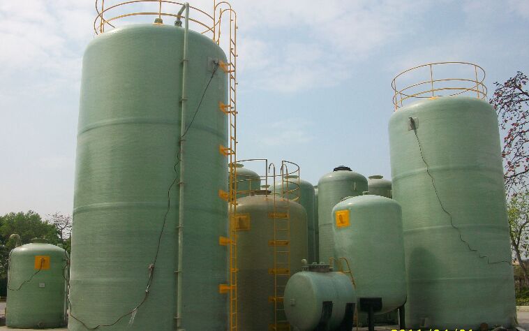 玻璃鋼鹽酸儲罐