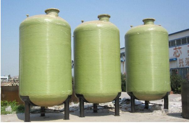 如何避免玻璃鋼鹽酸儲罐在生產(chǎn)過程中出現(xiàn)氣泡？