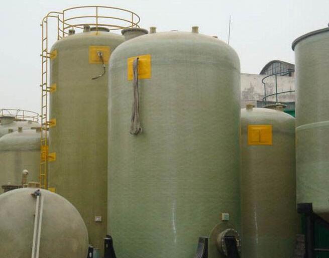 耐高溫玻璃鋼儲罐