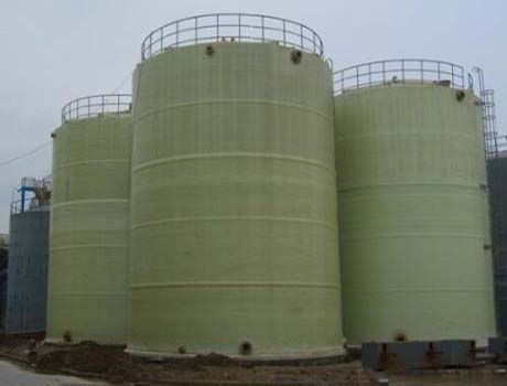 大型玻璃鋼儲水罐，玻璃鋼儲水罐怎樣補(bǔ)漏